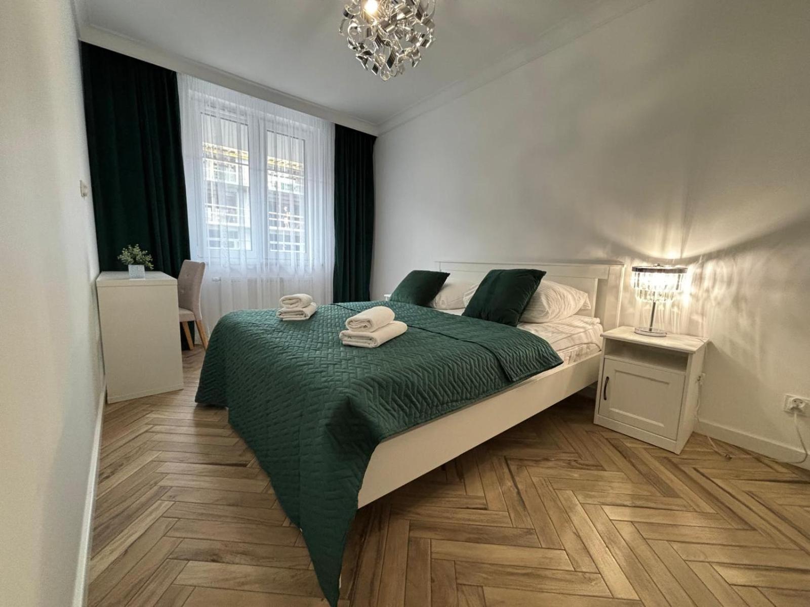 Apartamenty W Centrum Bialegostoku Z Parkingiem W Garazu Podziemnym Białystok Exteriér fotografie